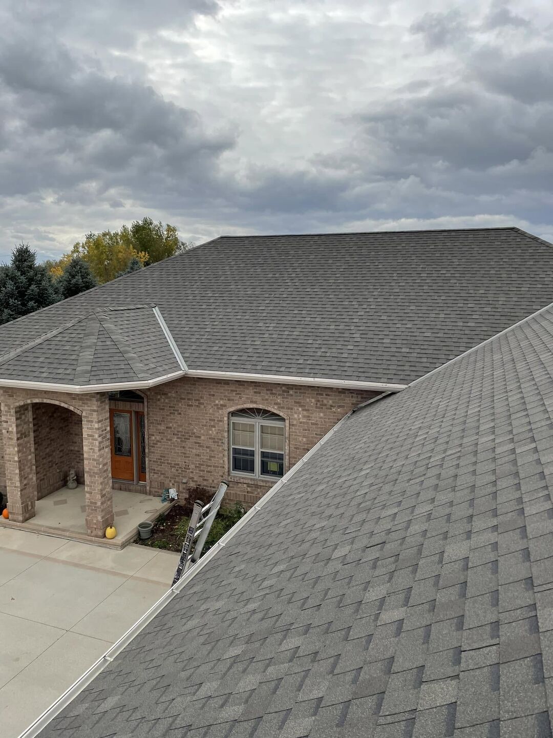 green cape dormers roofing project